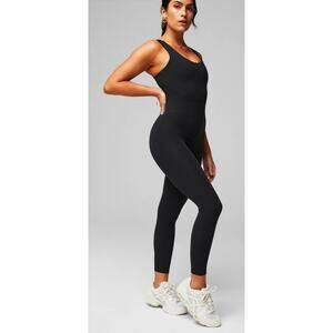Fabletics Pureluxe Built-In Bra 7/8 Jumpsuit Womens Size Small Black Sleeveless
